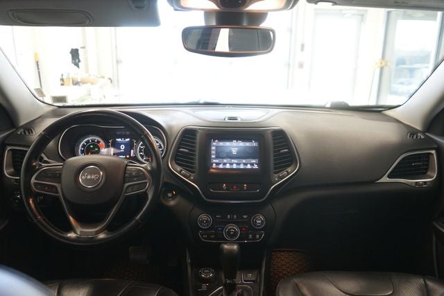 2021 Jeep Cherokee Latitude Lux