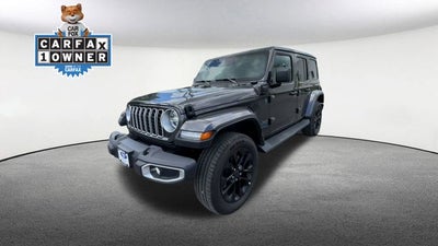 2025 Jeep Wrangler Sahara 4xe
