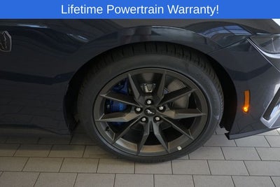 2025 Ford Mustang Dark Horse