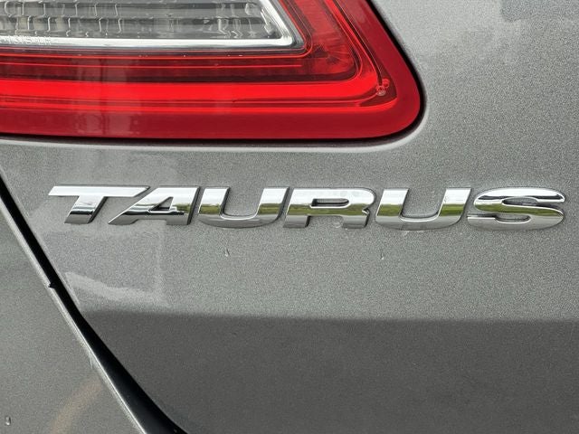 2013 Ford Taurus SEL