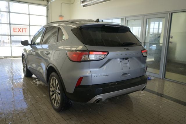 2022 Ford Escape Titanium