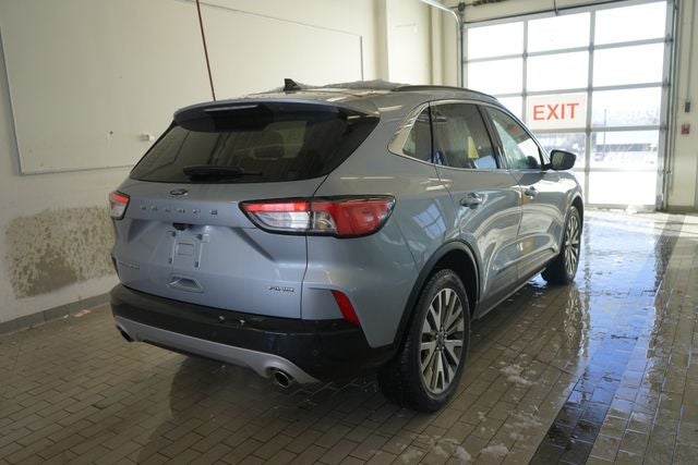 2022 Ford Escape Titanium
