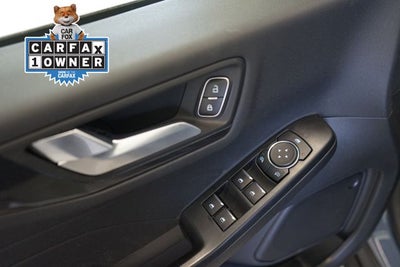 2024 Ford Escape Hybrid ST-Line Select