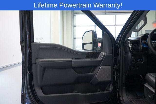 2027 Ford F-250SD Lariat