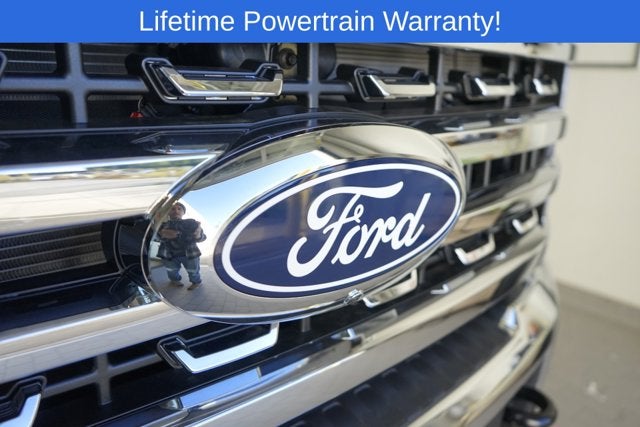 2027 Ford F-350SD Lariat