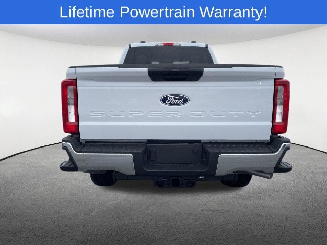 2027 Ford F-350SD XLT