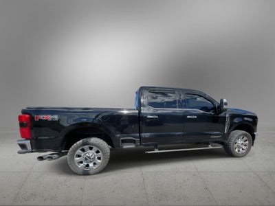 2023 Ford F-350SD Lariat