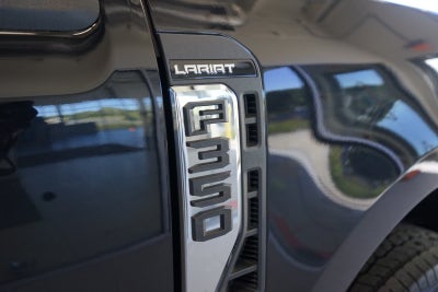2023 Ford F-350SD Lariat