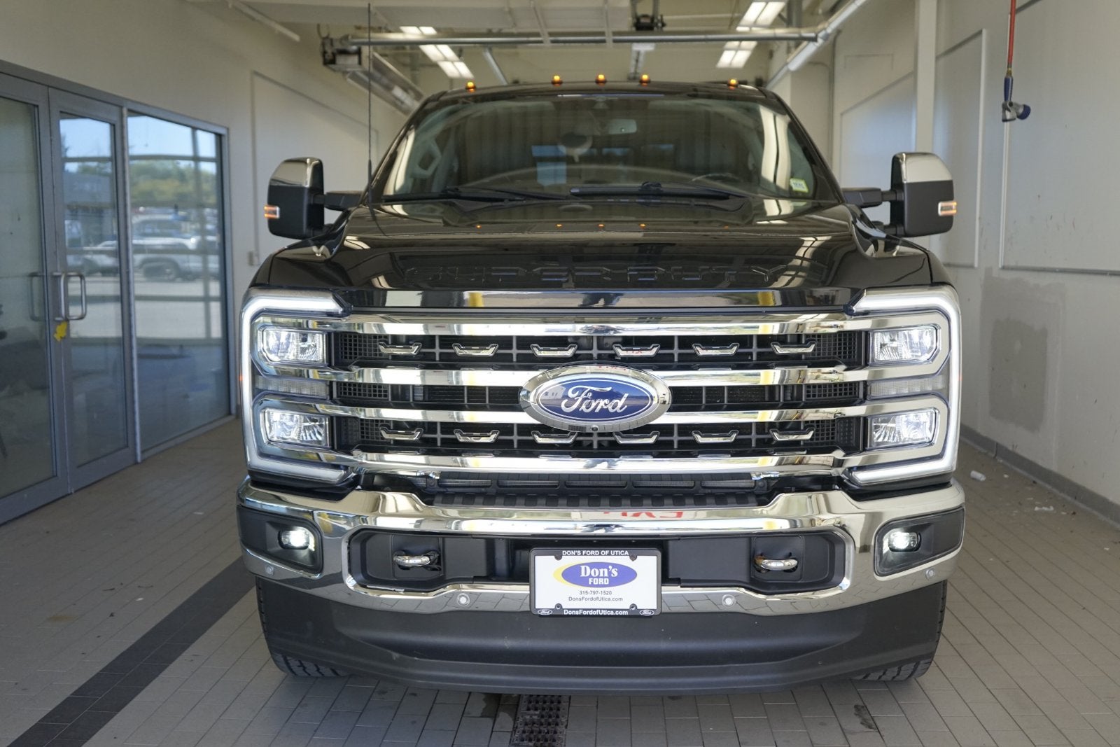 2023 Ford F-350SD Lariat