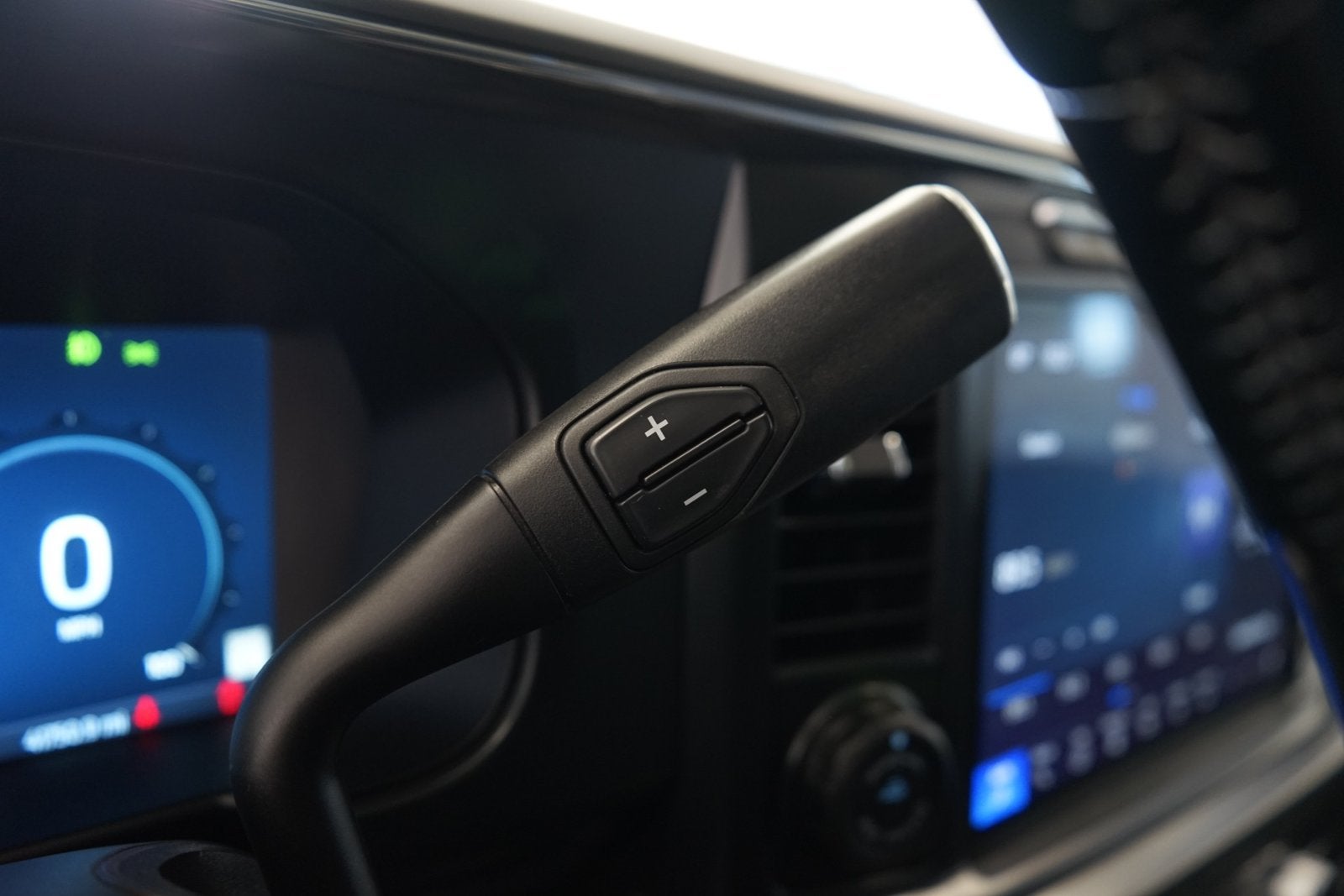 2023 Ford F-350SD Lariat