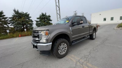 2022 Ford F-350SD XLT
