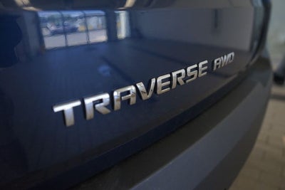 2023 Chevrolet Traverse LT Leather