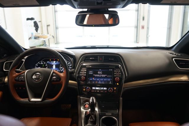 2020 Nissan Maxima Platinum