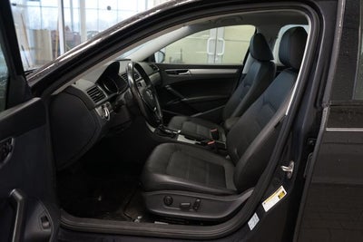 2019 Volkswagen Passat 2.0T Wolfsburg