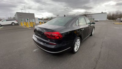 2019 Volkswagen Passat 2.0T Wolfsburg