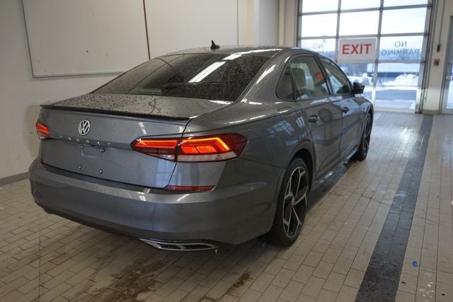 2021 Volkswagen Passat 2.0T R-Line