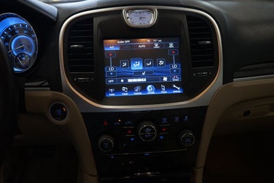 2012 Chrysler 300 Limited