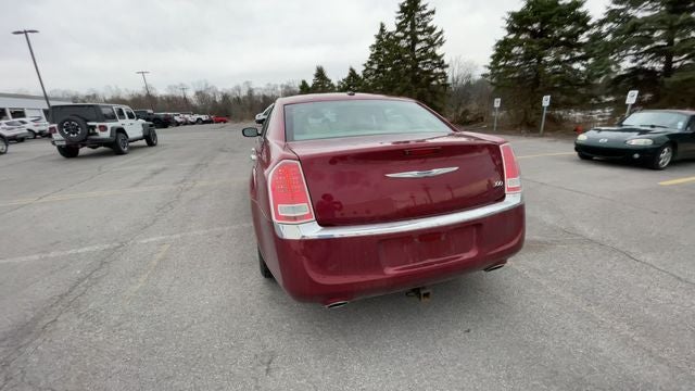 2012 Chrysler 300 Limited