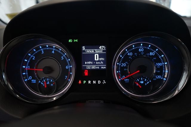 2016 Chrysler Town & Country Touring