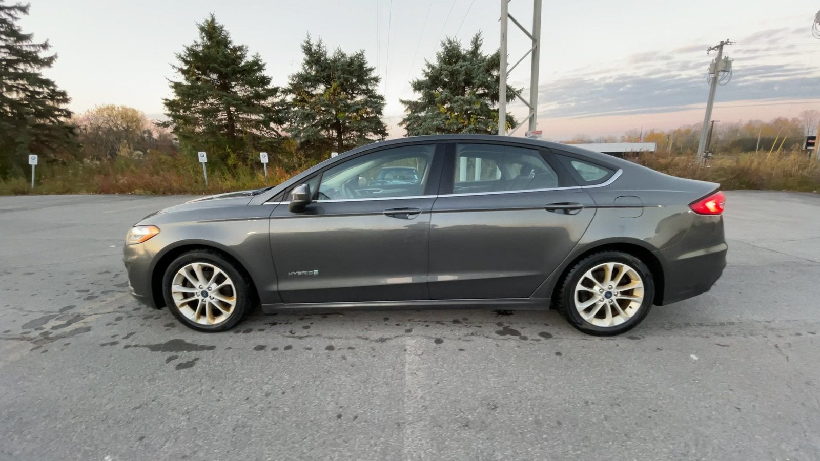 2019 Ford Fusion Hybrid SE