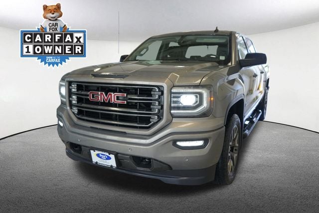 2017 GMC Sierra 4WD Crew Cab Short Box SLT's photo