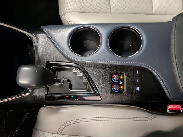 2015 Toyota Avalon Hybrid Limited