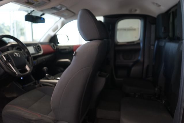 2017 Toyota Tacoma SR5