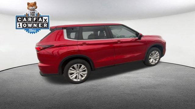 2025 Mitsubishi Outlander ES