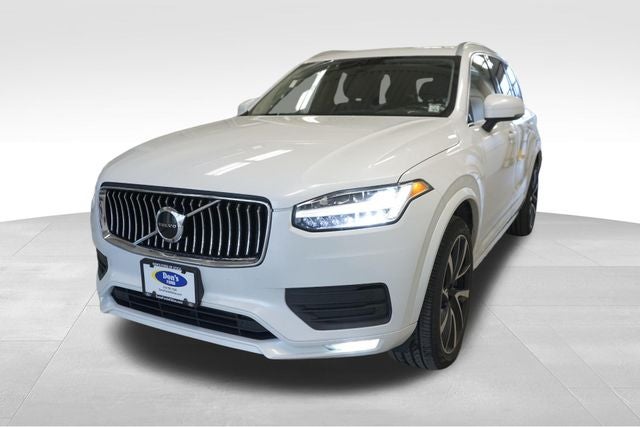 2020 Volvo XC90 T6 Momentum
