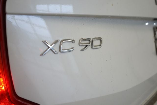 2020 Volvo XC90 T6 Momentum