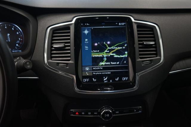 2020 Volvo XC90 T6 Momentum