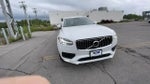 2020 Volvo XC90 T6 Momentum