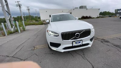 2020 Volvo XC90 T6 Momentum