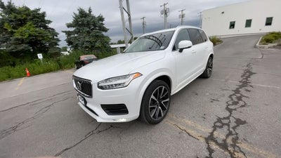 2020 Volvo XC90 T6 Momentum