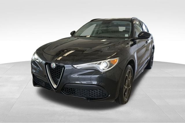 2018 Alfa Romeo Stelvio Base
