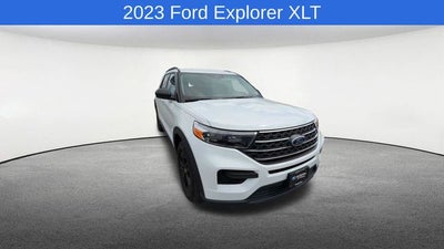 2023 Ford Explorer XLT