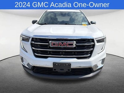 2024 GMC Acadia Elevation