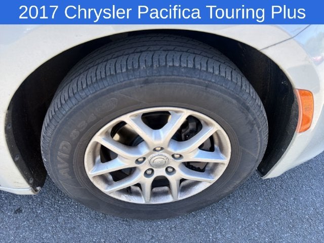 2017 Chrysler Pacifica Touring L