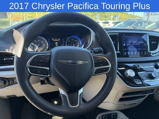 2017 Chrysler Pacifica Touring L