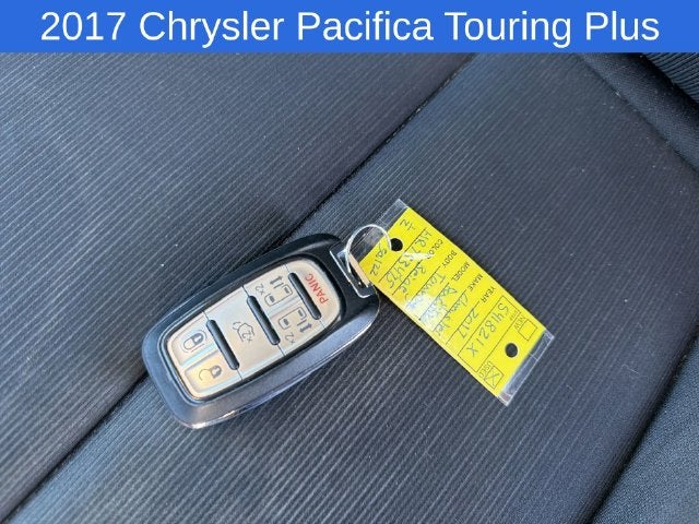 2017 Chrysler Pacifica Touring L