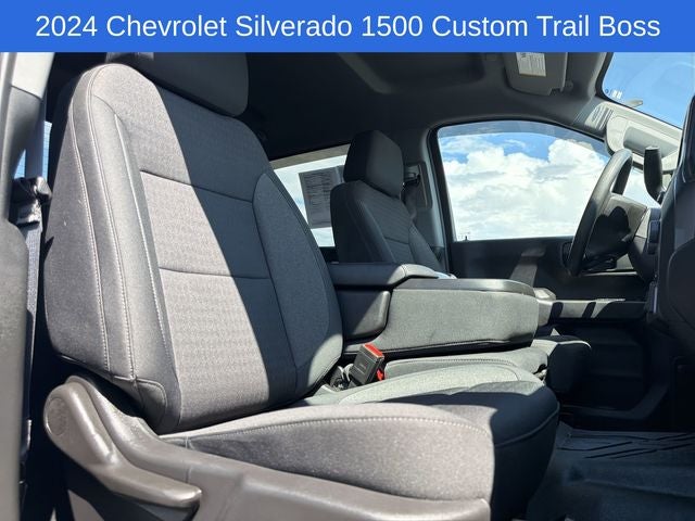 2024 Chevrolet Silverado 1500 Custom Trail Boss