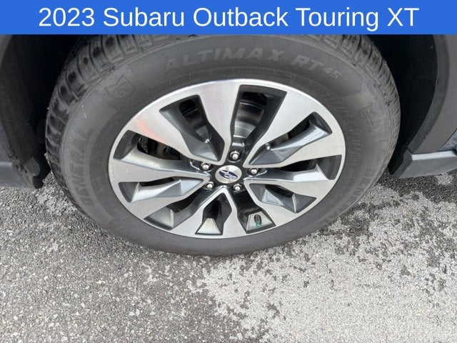 2023 Subaru Outback Touring XT