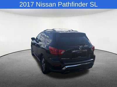2017 Nissan Pathfinder SL