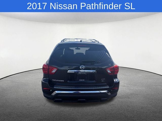 2017 Nissan Pathfinder SL