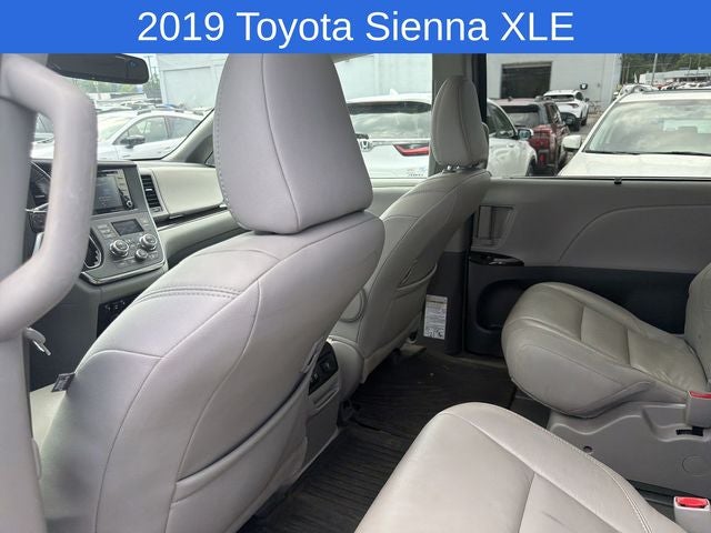 2019 Toyota Sienna XLE 7 Passenger