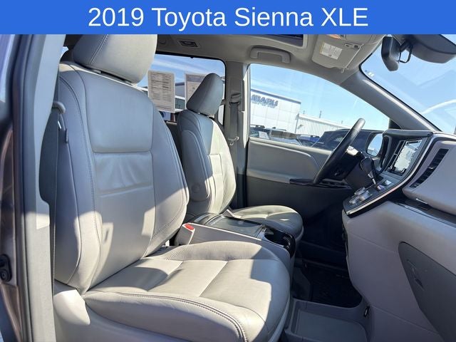 2019 Toyota Sienna XLE 7 Passenger