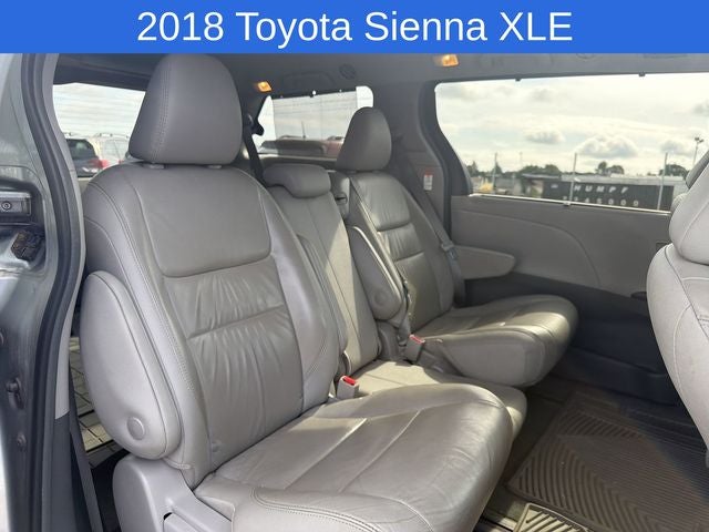 2018 Toyota Sienna XLE 8 Passenger