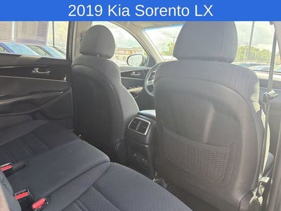2019 Kia Sorento LX
