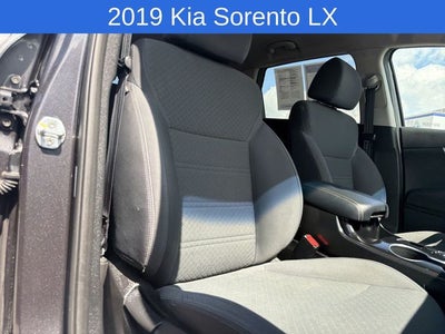 2019 Kia Sorento LX