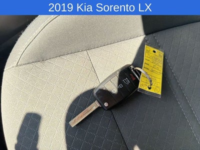 2019 Kia Sorento LX